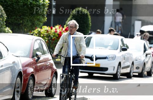 Amsterdam 19 juni 2023
Gijs Scholten v Aschat zingend op de fiets