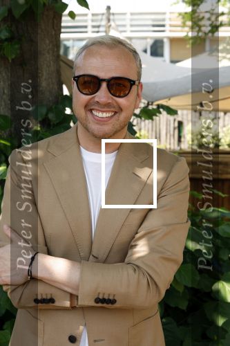 Amsterdam 21 juni 2023
Presentatie Holland zingt Hazes bij Strand Zuid.
De artiesten die volgend jaar mee gaaan doen zijn : Andre Hazes Jeroen v d Boom Douwe Bob Samantha Steenwijk Wolter Kroes en Jamai Looman .
