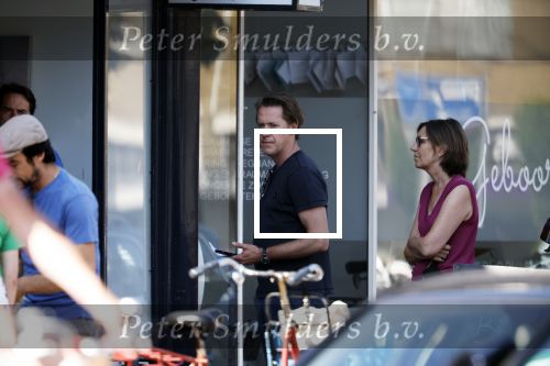 Huizen Bussum 17 juni 2023
Jeroen Rietbergen doet boodschappen en rijdt daarna weer naar het huis van zijn vriendin Linda de Mol