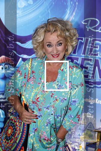 Amsterdam 24 juni 2023
Premiere TIENER MET TENTAKELS in Pathe Arena .
Karin Bloemen