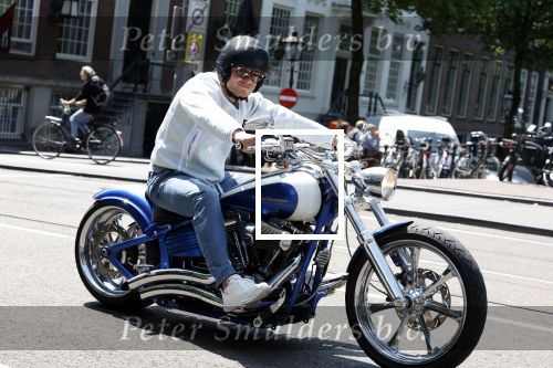 Amsterdam 5 juni 2023
Koen Verweij op een hele dikke Harley Davidson.