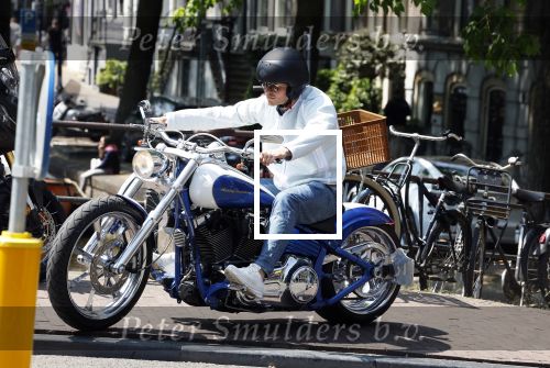 Amsterdam 5 juni 2023
Koen Verweij op een hele dikke Harley Davidson.