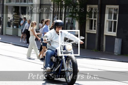 Amsterdam 5 juni 2023
Koen Verweij op een hele dikke Harley Davidson.