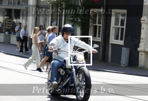 Amsterdam 5 juni 2023
Koen Verweij op een hele dikke Harley Davidson.