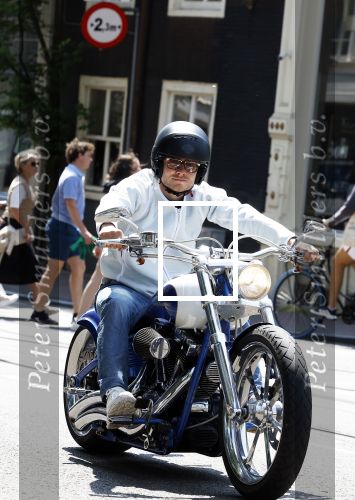 Amsterdam 5 juni 2023
Koen Verweij op een hele dikke Harley Davidson.
