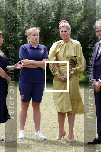Schevenigen 23 juni 2023
Hare Majesteit Koningin Maxima bezocht het erfgoedpark Loosduinen in Den Haag.
Oa burgemeetser jan v Zanen was daarbij aanwezig.