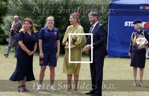 Schevenigen 23 juni 2023
Hare Majesteit Koningin Maxima bezocht het erfgoedpark Loosduinen in Den Haag.
Oa burgemeetser jan v Zanen was daarbij aanwezig.