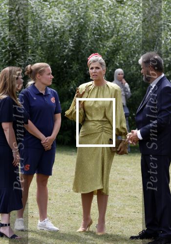 Schevenigen 23 juni 2023
Hare Majesteit Koningin Maxima bezocht het erfgoedpark Loosduinen in Den Haag.
Oa burgemeetser jan v Zanen was daarbij aanwezig.