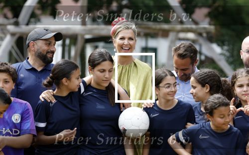 Schevenigen 23 juni 2023
Hare Majesteit Koningin Maxima bezocht het erfgoedpark Loosduinen in Den Haag.
Oa burgemeetser jan v Zanen was daarbij aanwezig.