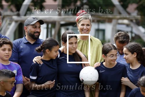 Schevenigen 23 juni 2023
Hare Majesteit Koningin Maxima bezocht het erfgoedpark Loosduinen in Den Haag.
Oa burgemeetser jan v Zanen was daarbij aanwezig.