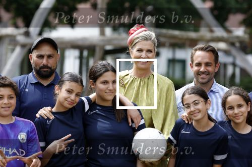 Schevenigen 23 juni 2023
Hare Majesteit Koningin Maxima bezocht het erfgoedpark Loosduinen in Den Haag.
Oa burgemeetser jan v Zanen was daarbij aanwezig.