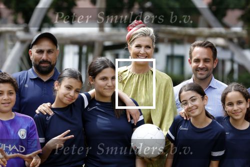 Schevenigen 23 juni 2023
Hare Majesteit Koningin Maxima bezocht het erfgoedpark Loosduinen in Den Haag.
Oa burgemeetser jan v Zanen was daarbij aanwezig.