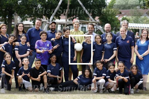 Schevenigen 23 juni 2023
Hare Majesteit Koningin Maxima bezocht het erfgoedpark Loosduinen in Den Haag.
Oa burgemeetser jan v Zanen was daarbij aanwezig.