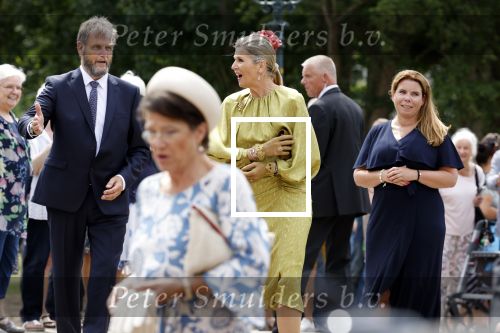 Schevenigen 23 juni 2023
Hare Majesteit Koningin Maxima bezocht het erfgoedpark Loosduinen in Den Haag.
Oa burgemeetser jan v Zanen was daarbij aanwezig.