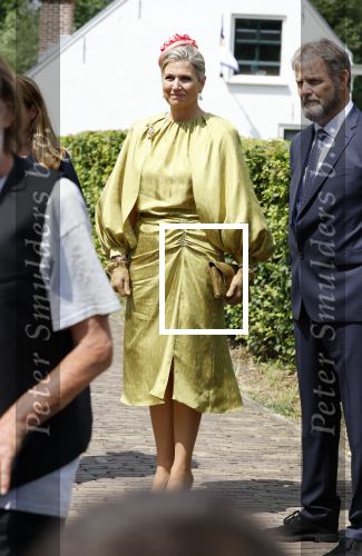 Schevenigen 23 juni 2023
Hare Majesteit Koningin Maxima bezocht het erfgoedpark Loosduinen in Den Haag.
Oa burgemeetser jan v Zanen was daarbij aanwezig.