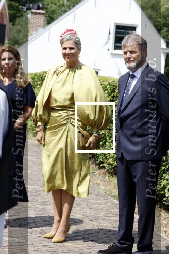 Schevenigen 23 juni 2023
Hare Majesteit Koningin Maxima bezocht het erfgoedpark Loosduinen in Den Haag.
Oa burgemeetser jan v Zanen was daarbij aanwezig.