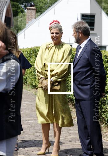 Schevenigen 23 juni 2023
Hare Majesteit Koningin Maxima bezocht het erfgoedpark Loosduinen in Den Haag.
Oa burgemeetser jan v Zanen was daarbij aanwezig.