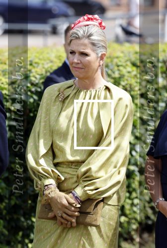 Schevenigen 23 juni 2023
Hare Majesteit Koningin Maxima bezocht het erfgoedpark Loosduinen in Den Haag.
Oa burgemeetser jan v Zanen was daarbij aanwezig.