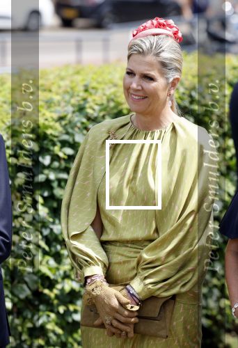 Schevenigen 23 juni 2023
Hare Majesteit Koningin Maxima bezocht het erfgoedpark Loosduinen in Den Haag.
Oa burgemeetser jan v Zanen was daarbij aanwezig.