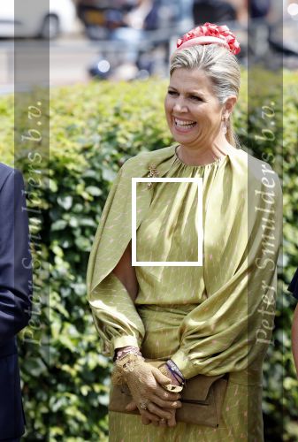 Schevenigen 23 juni 2023
Hare Majesteit Koningin Maxima bezocht het erfgoedpark Loosduinen in Den Haag.
Oa burgemeetser jan v Zanen was daarbij aanwezig.