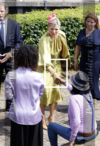 Schevenigen 23 juni 2023
Hare Majesteit Koningin Maxima bezocht het erfgoedpark Loosduinen in Den Haag.
Oa burgemeetser jan v Zanen was daarbij aanwezig.