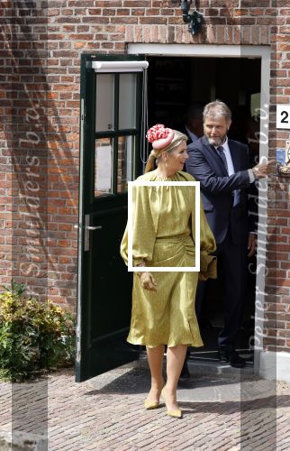 Schevenigen 23 juni 2023
Hare Majesteit Koningin Maxima bezocht het erfgoedpark Loosduinen in Den Haag.
Oa burgemeetser jan v Zanen was daarbij aanwezig.