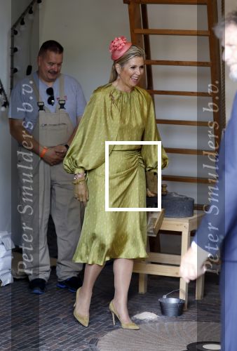 Schevenigen 23 juni 2023
Hare Majesteit Koningin Maxima bezocht het erfgoedpark Loosduinen in Den Haag.
Oa burgemeetser jan v Zanen was daarbij aanwezig.