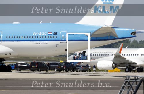 Schiphol 31 mei 2023
Koning Willem Alexander Koningin Mxima en Prinses Amalia vliegen met het regeringsvliegtuig naar Jordanie waar trouwerij van Prins van Jordanie is.