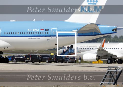 Schiphol 31 mei 2023
Koning Willem Alexander Koningin Mxima en Prinses Amalia vliegen met het regeringsvliegtuig naar Jordanie waar trouwerij van Prins van Jordanie is.
