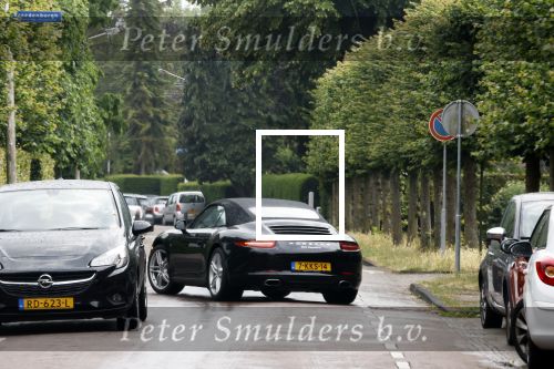 Laren 29 juni 2023
Linda de Mol rijdt in haar Porsche 911 cabrio naar het hoofdkantoor van Talpa.