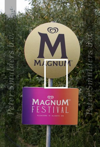 Amsterdam 8 juni 2023
Feestje van Magnum ijsjes .