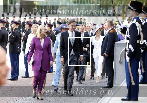 Den Haag 20 september 2022
Prinsjesdag 2022 in Den Haag . De troonrede wordt gedaan vanuit de koninklijke schouwburg .
Koning Willem Alexander Koningin Maxima en voor het eerst is prinses Amalia erbij . Ook prins Constantijn en prinses laurentien zijn aanwezig. Mark Rutte en Sigrid Kaag