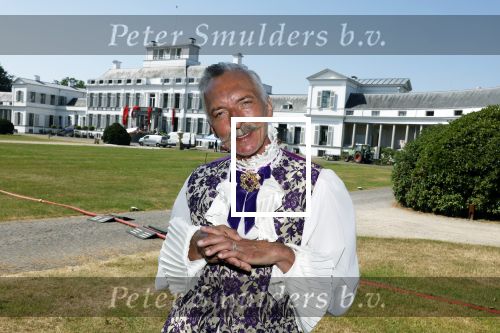 Soest 13 juni 2023
Opnames Sinterklaasfilm op paleis Soestdijk met oa Martien Meiland Martin v Waardenberg en Stefania.