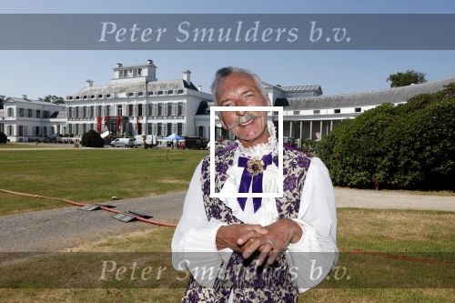 Soest 13 juni 2023
Opnames Sinterklaasfilm op paleis Soestdijk met oa Martien Meiland Martin v Waardenberg en Stefania.