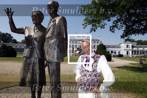 Soest 13 juni 2023
Opnames Sinterklaasfilm op paleis Soestdijk met oa Martien Meiland Martin v Waardenberg en Stefania.
