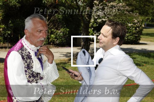 Soest 13 juni 2023
Opnames Sinterklaasfilm op paleis Soestdijk met oa Martien Meiland Martin v Waardenberg en Stefania.
Martien Meiland en Matthijs Albers
