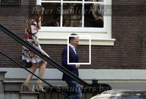 Amsterdam 6 juni 2023
Michiel Mol en zijn vrouw Marloes Mens verlaten het Waldorf ASstoria Hotel. Ze zijn vandaag 5 jaar getrouwd.
