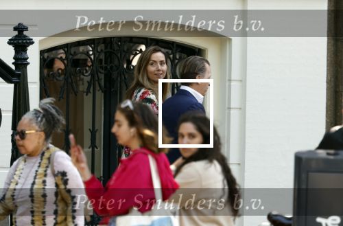 Amsterdam 6 juni 2023
Michiel Mol en zijn vrouw Marloes Mens verlaten het Waldorf ASstoria Hotel. Ze zijn vandaag 5 jaar getrouwd.