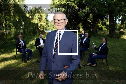 Haarzuilens 21 juni 2023
Nationale Haringparty bij Kasteel de Haar in Haarzuilens .
Mr Pieter v Vollenhoven