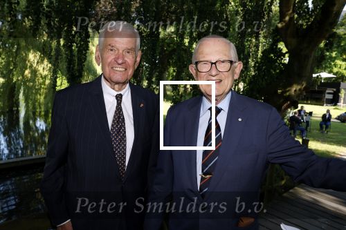 Haarzuilens 21 juni 2023
Nationale Haringparty bij Kasteel de Haar in Haarzuilens .
Mr Pieter v Vollenhoven en Jaap Rost Onnes
