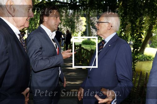 Haarzuilens 21 juni 2023
Nationale Haringparty bij Kasteel de Haar in Haarzuilens .
Mr Pieter v Vollenhoven met Matthijs Albers