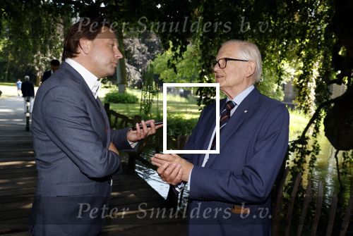 Haarzuilens 21 juni 2023
Nationale Haringparty bij Kasteel de Haar in Haarzuilens .
Mr Pieter v Vollenhoven met Matthijs Albers