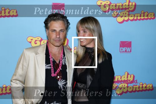 Amsterdam 276 juni 2023
Premiere Candy en Bonita in Pathe de Munt . Nienke Romer is de regisseur.
Nienke Romer met partner Frederik Brom