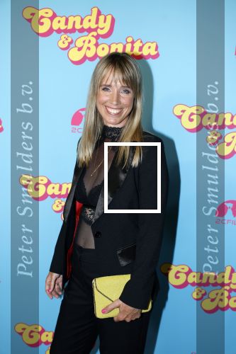 Amsterdam 276 juni 2023
Premiere Candy en Bonita in Pathe de Munt . Nienke Romer is de regisseur.
Nienke Romer met partner Frederik Brom