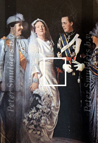 Soestdijk 15 juni 2023
Opnames van de grote sinterklaasfilm op paleis Soestdijk . Op kantoor staan nog foto\'s van oa Prins Berenhard en Prinses Juliana  ,de kluis en div Boeken