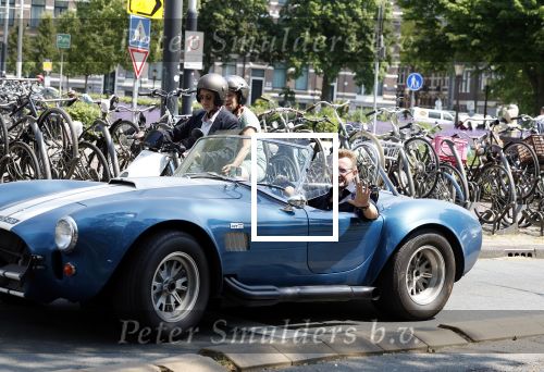 Amsterdam 8 juni 2023
Prins Bernhard in Shelby Cobra cabrio in het centrum van Amsterdam.
