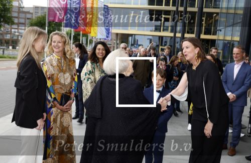 Amsterdam 1 juni 2023
Openingsavond van Holland festival in Amsterdam.
Aanwezig oa Prinses Beatrix Prinses Mabel en haar dochter Zaria.