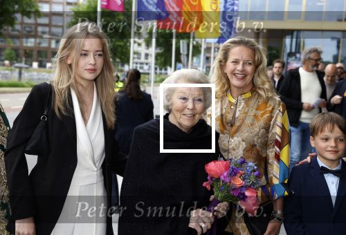 Amsterdam 1 juni 2023
Openingsavond van Holland festival in Amsterdam.
Aanwezig oa Prinses Beatrix Prinses Mabel en haar dochter Zaria.