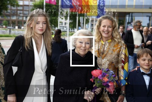 Amsterdam 1 juni 2023
Openingsavond van Holland festival in Amsterdam.
Aanwezig oa Prinses Beatrix Prinses Mabel en haar dochter Zaria.