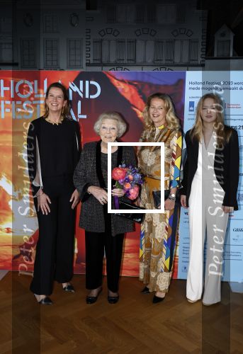Amsterdam 1 juni 2023
Openingsavond van Holland festival in Amsterdam.
Aanwezig oa Prinses Beatrix Prinses Mabel en haar dochter Zaria.